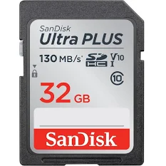 What is difference between SD card and memory card?