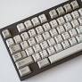 Which keyboard is better for beginners?