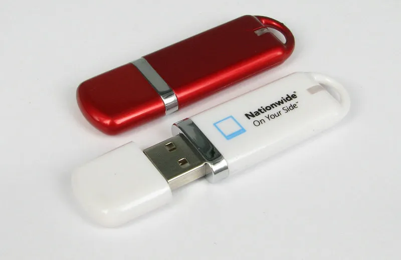 Fast Delivery Classic Plastic USB Flash Drive with Logo P135